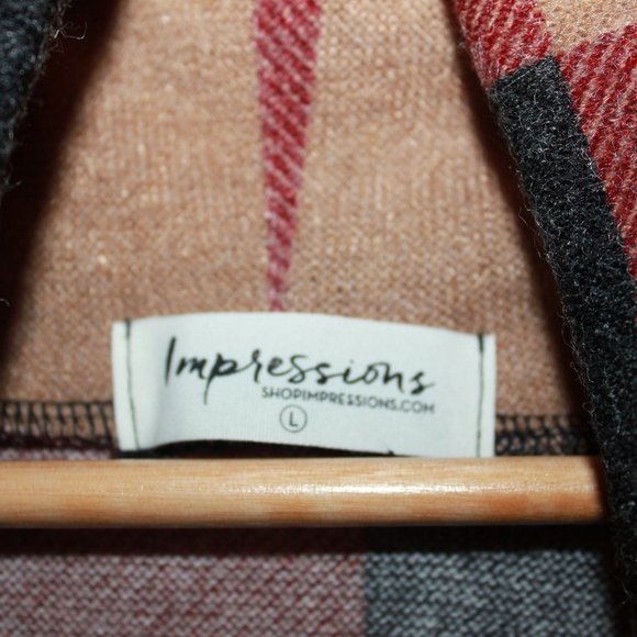 Limited Time Sale:Impressions Red/Black/Tan Checkered Cowl Neck Sweater Size XL - Picture 3 of 9